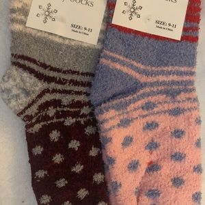 COPY - NWOT Two Pairs of Cozy Socks, A Part of the TC Collection Size 9-11